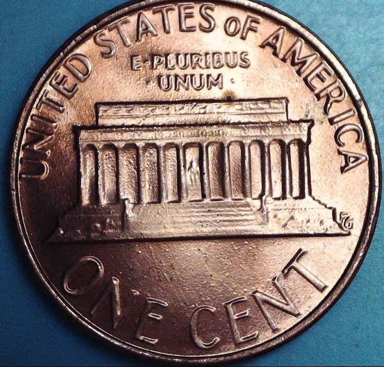 1982-Lg-Date-LMC,-Coin-3-Grade?