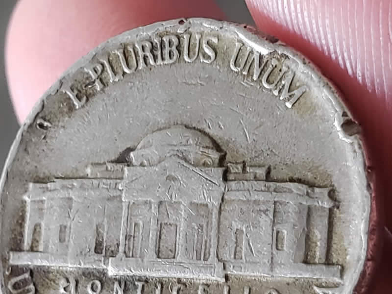 1985-P-Nickel-Error-Or-Just-Damage?