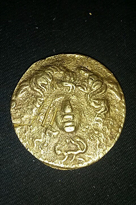 1.04oz-Maybe-Gold-Need-Help-Identifying-Please-Id:-Tourist-Fake-Of-Ancient-Athena/Medusa