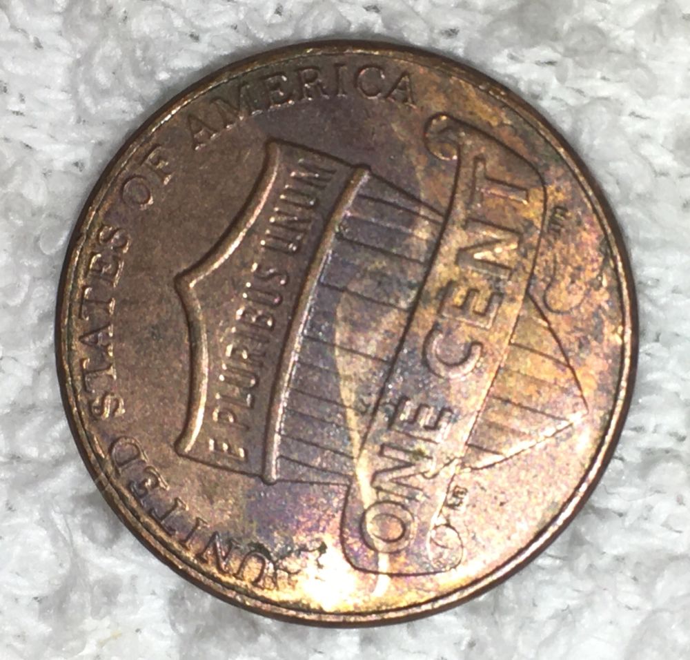 2011-Penny-With-Die-Cracks-And-Odd-Toning?