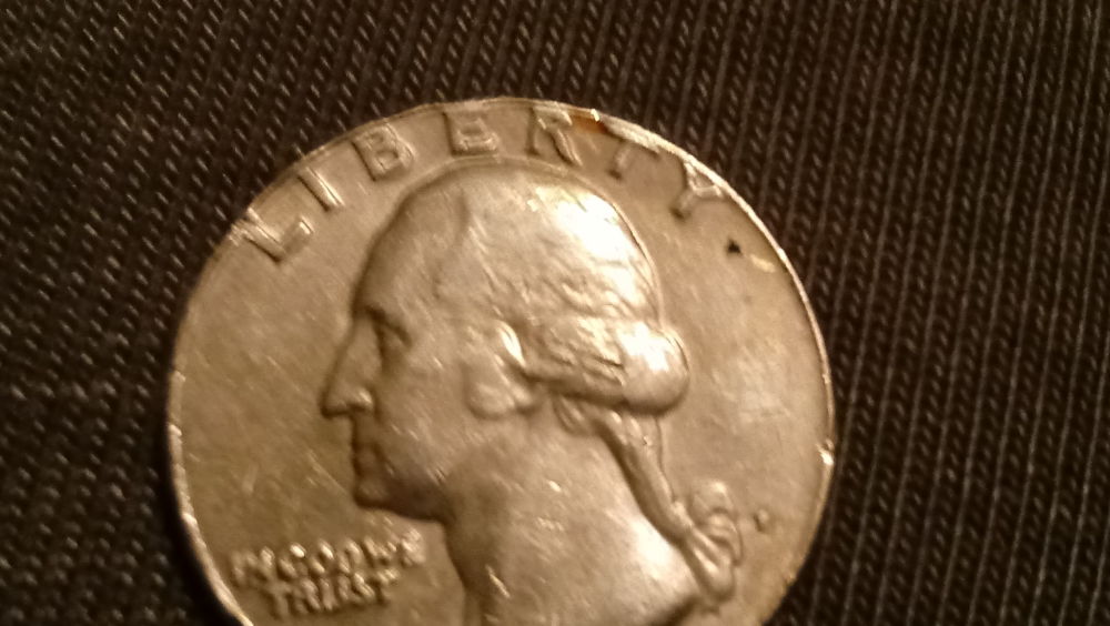 1982-Quarter-Liberty-Looks-Like-Right-On-The-Egde-Where-Rim-Also-Maybe-Die