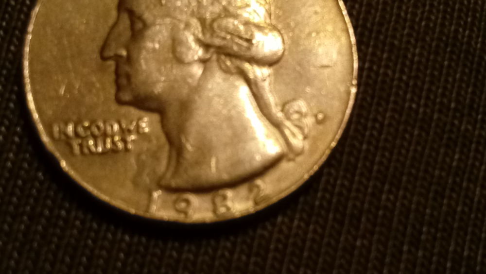 1982-Quarter-Liberty-Looks-Like-Right-On-The-Egde-Where-Rim-Also-Maybe-Die