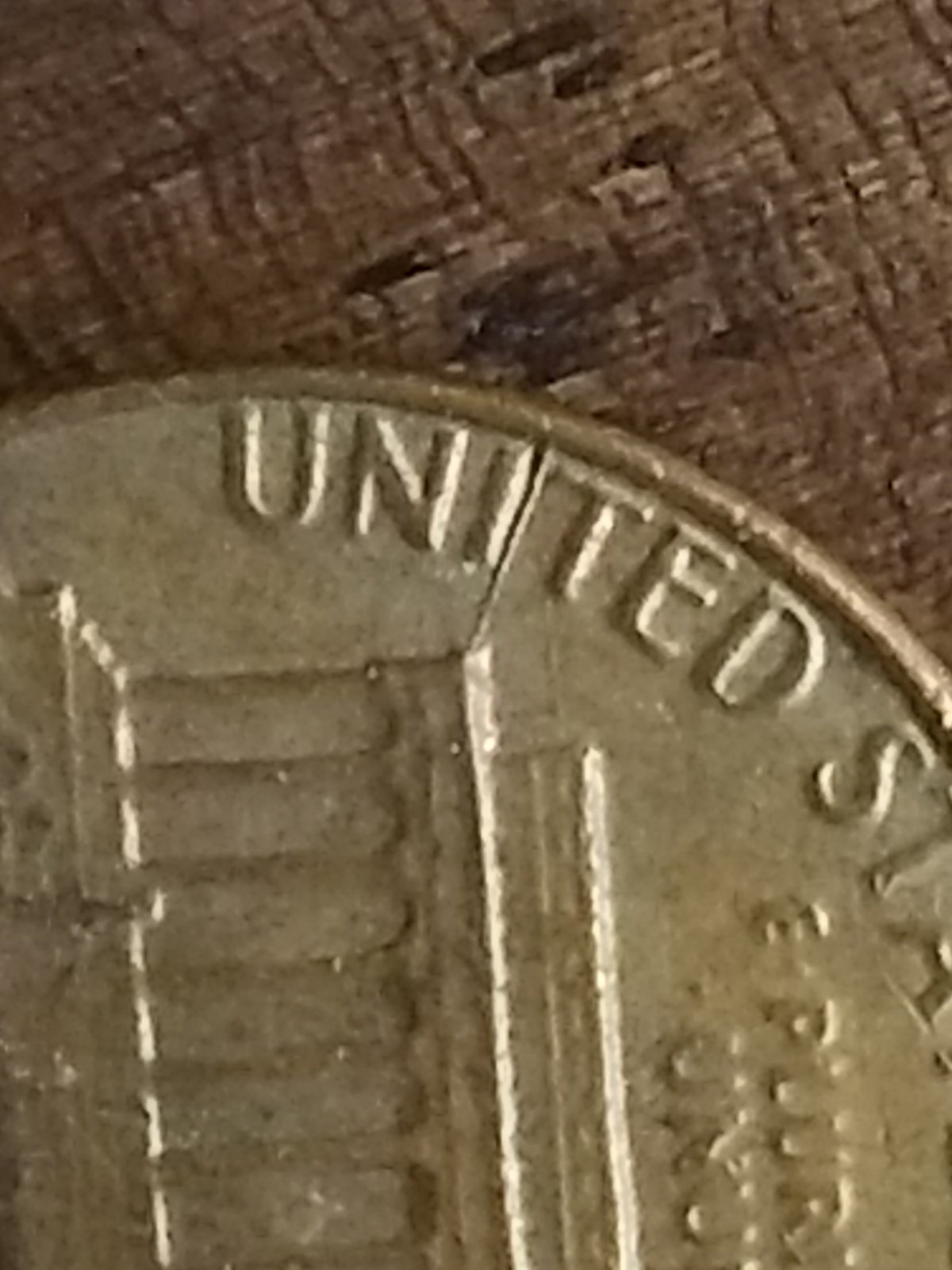 1982-Lincoln-Cent-Cud-Die-Cracks?
