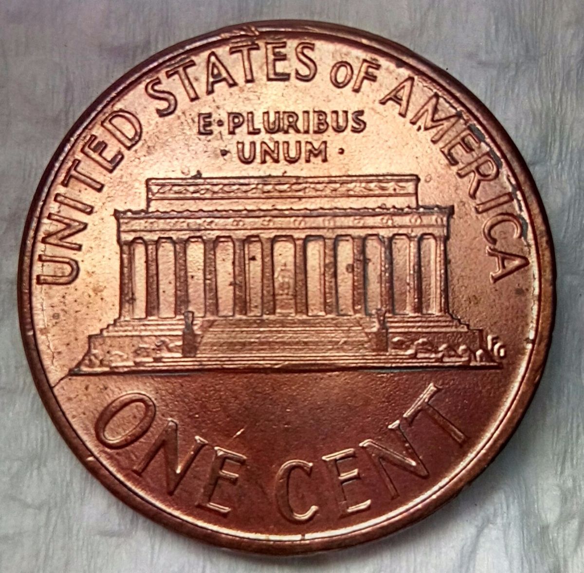 Need-Help-On-A-1988-Lincoln-Cent-Cracked-Planchet?