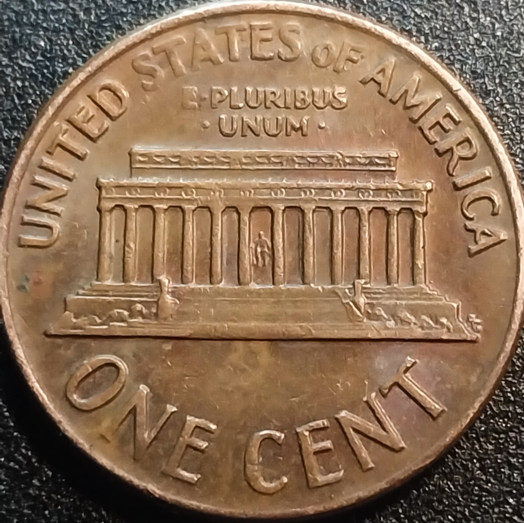 1970-S-Lincoln-Cent-Pointy-9.-I'm-Saying-Small-Date