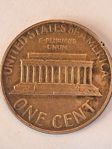 1981-D-Penny-Reverse-Shows-Some-Kind-Of-Impression-On-The-Monument-On-The--Top-Left