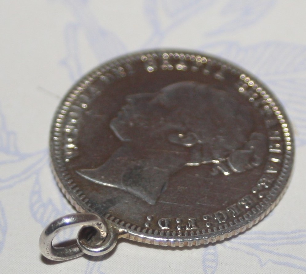Trying-To-Find-Information-On-This-Puzzling-Coin-Pendant