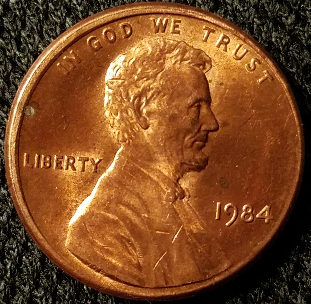1984-P-LMC..column-In-Middle-Of-Bay?