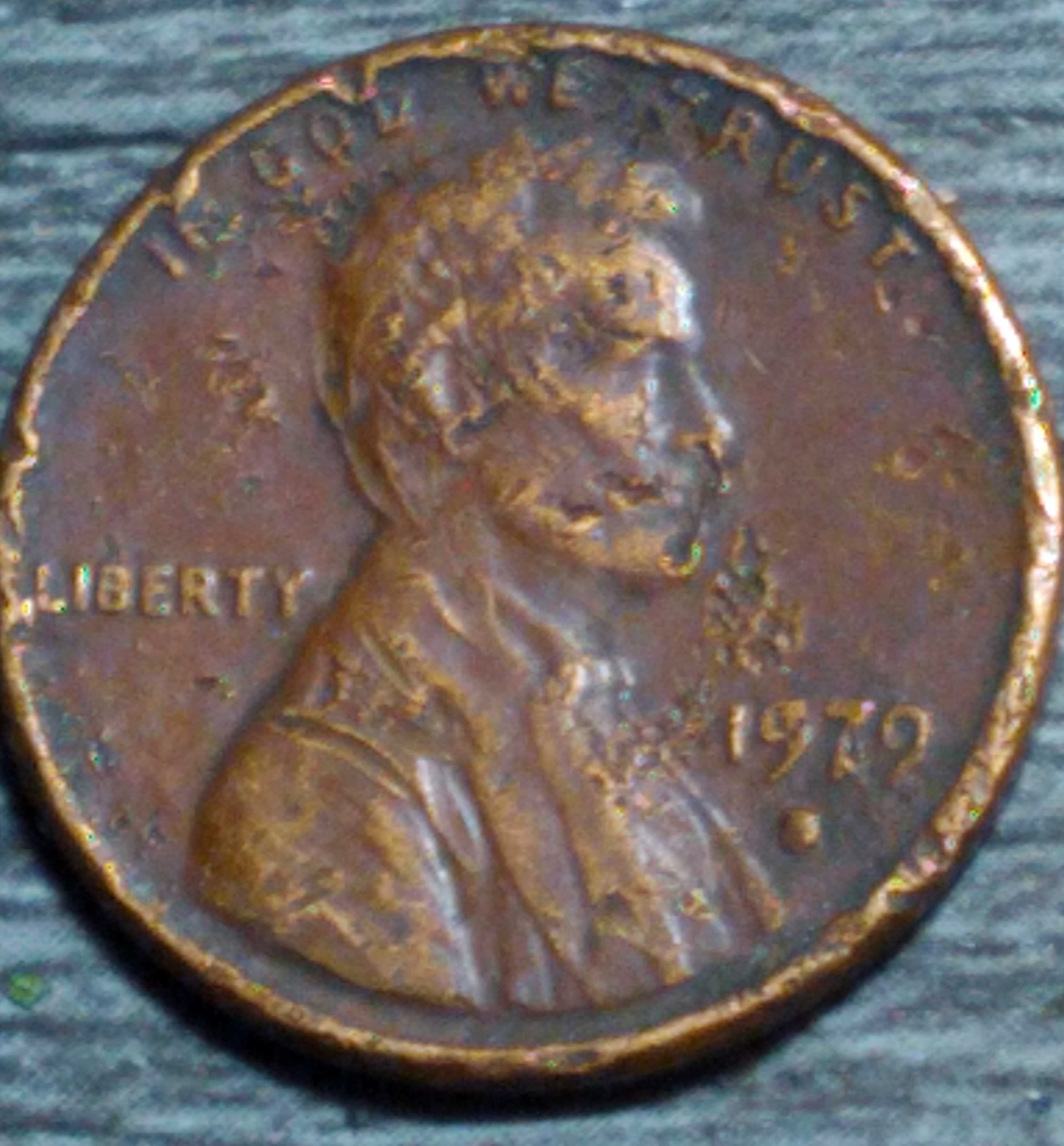 Is-This-1979-US-Lincoln-Penny-An-Error-Coin?