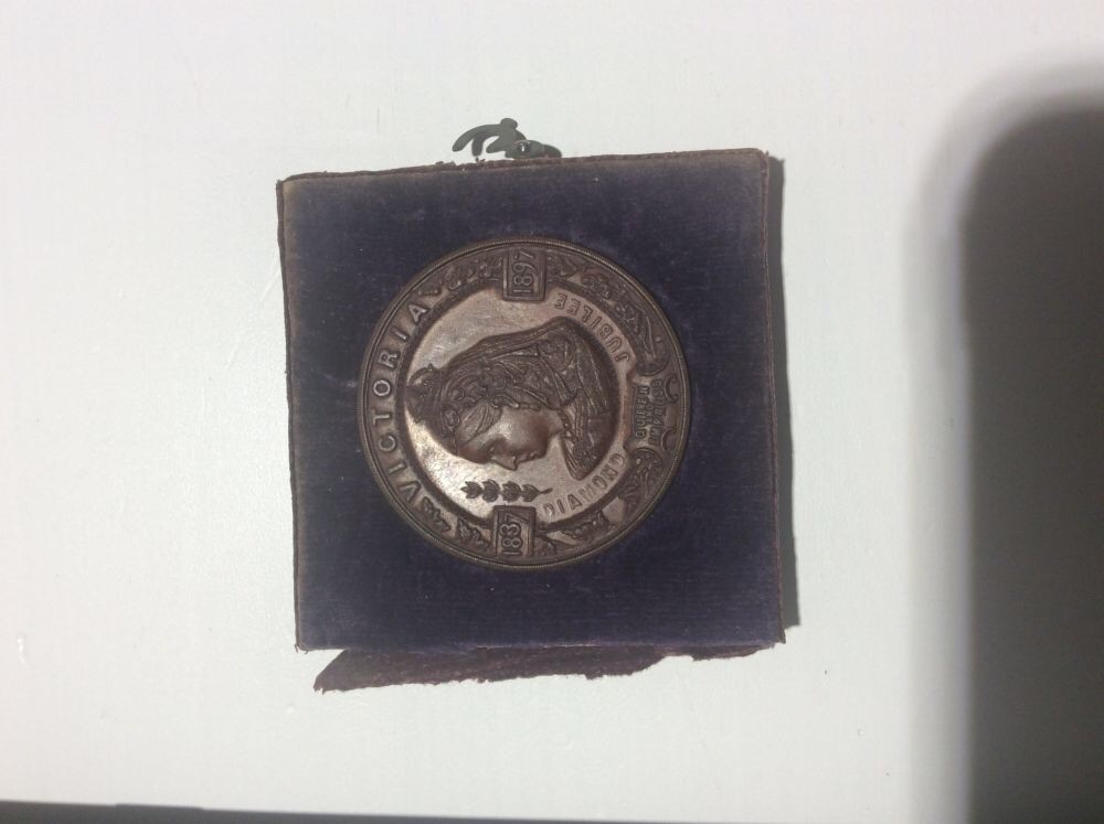 Canadian-Commemorative-1837-1897-Coin