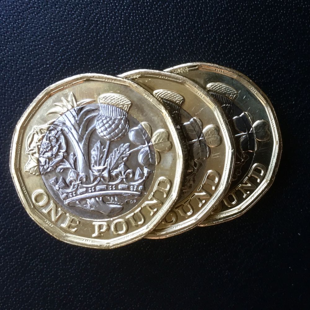 New-UK-1-Pound-Coins