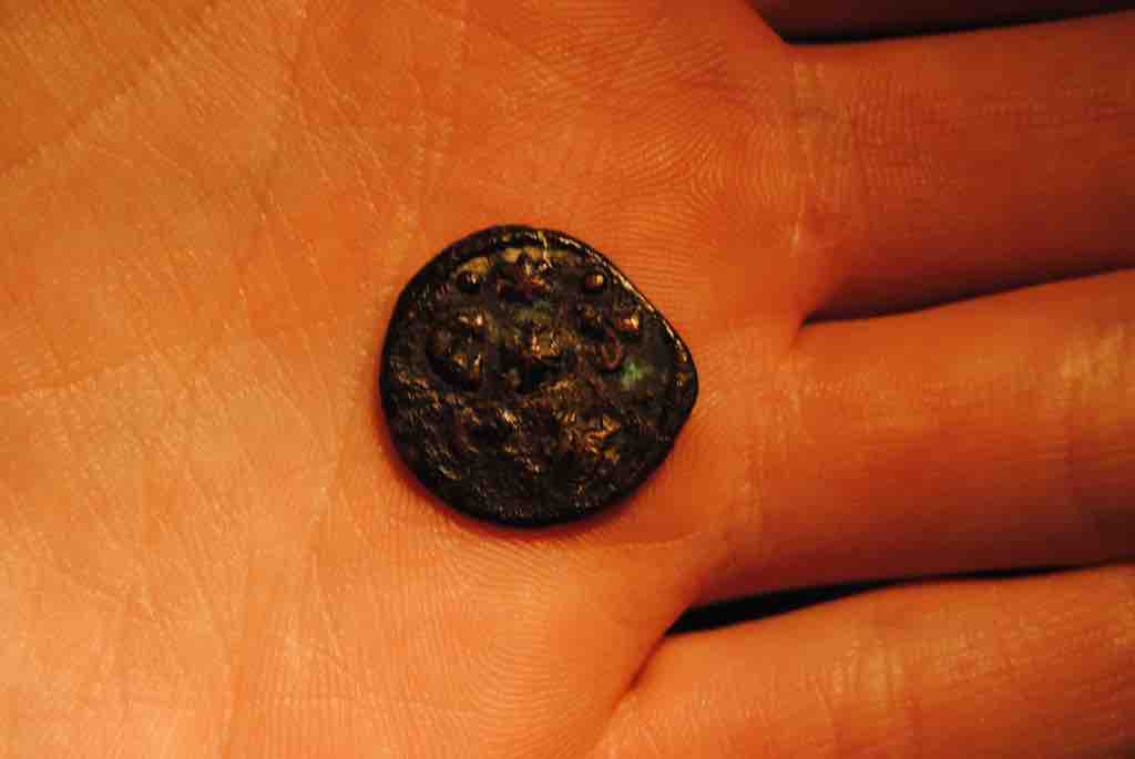 I-Need-Help-Identifying-Roman/Ancient-Coins