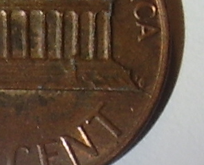 Is-This-A-Cracked-Die---1983-Reverse