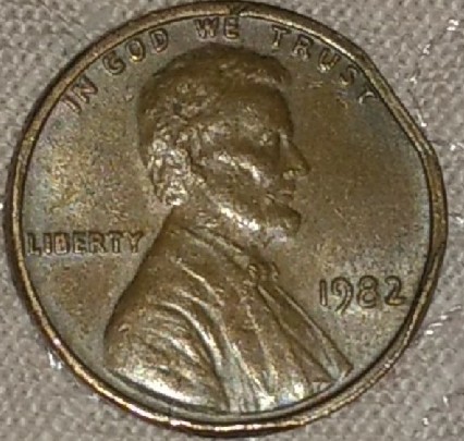 1982-Lincoln-Memorial-Penny-Damage?