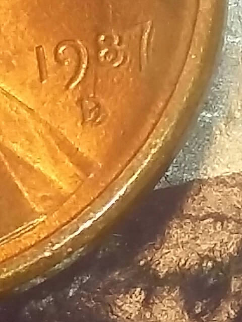 1987-D-I-Think-Mint-Mark-Looks-Funny