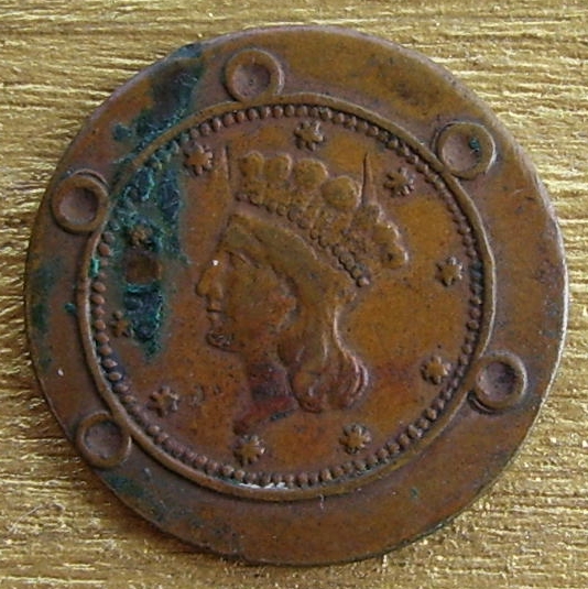 Could-Anybody-Help-Me-To-ID-This-.....?
