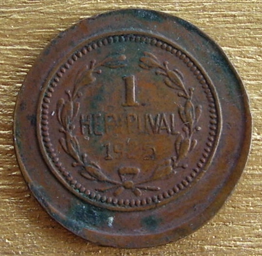 Could-Anybody-Help-Me-To-ID-This-.....?