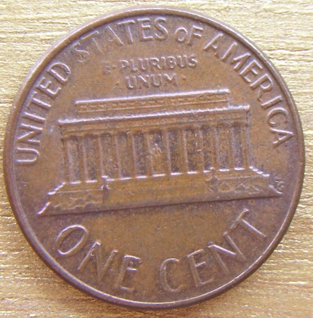 Could-Be-Something-Interesting-With-The-Date-In-This-1977-Penny-?
