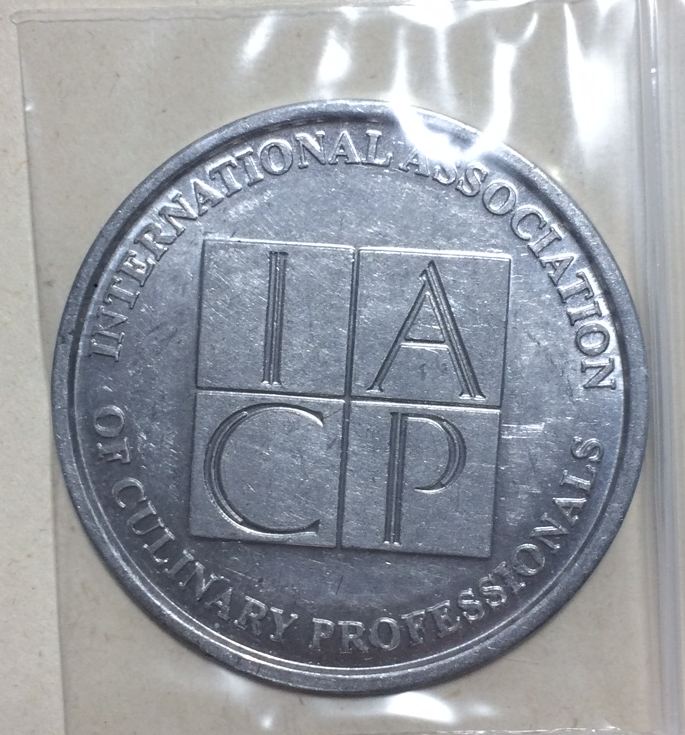Need-Help-With-This-Token?-Medal?-Souvenir?