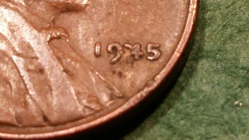 1945-P-Lincoln-Wheat-Cent---DD?-Die-Break?-Cud?-Or-What?