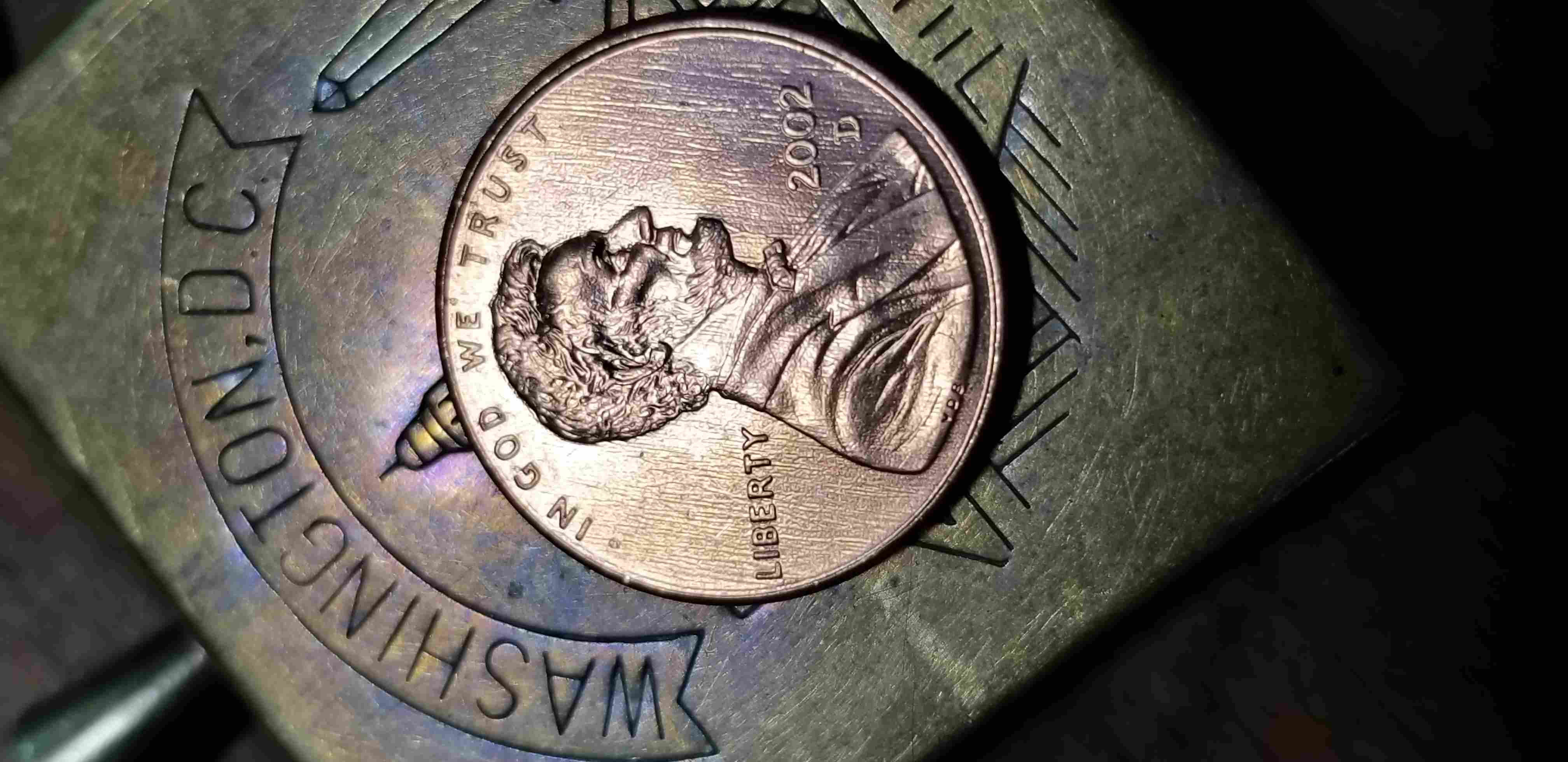 2002-D-Lincoln-Cent--Are-These-Lines-Normal?