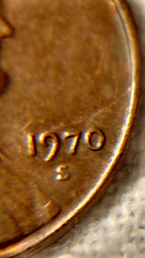 Needing-Confirmation-On-A-Small-1970-S-Small-Date.
