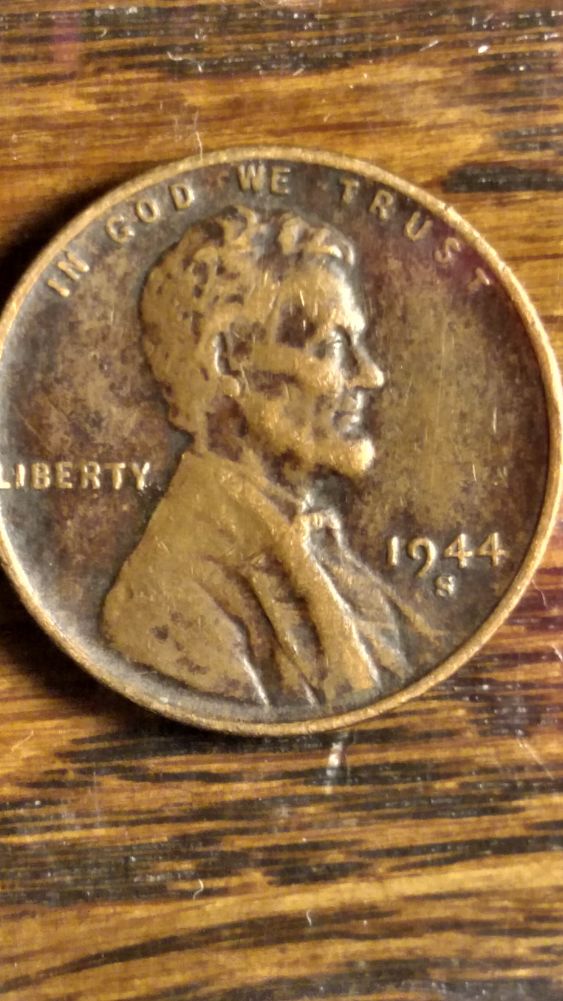 I-Have-A-1944-S-Wheat-Penny,-Might-Be-Inverted-S