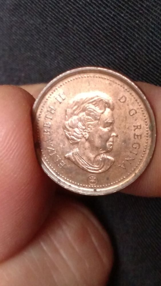 2006-RCM-Logo-Canadian-Penny-Non-Magnetic