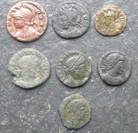 Roman-Coins,-Need-Id.-Looks-Similar,-But-Different-Sizes.