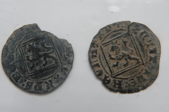 Interesting-Medieval-Spanish-Coins,-Need-ID-And-Value-: