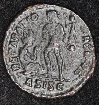 Lenikas'-Coins.-Nice-Detailed-Reverse.-Need-ID-And-Value