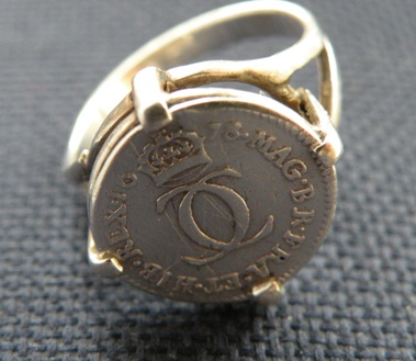 1678-Charles-II-Twopence-Sterling-Silver-Ring.-What-To-Do?