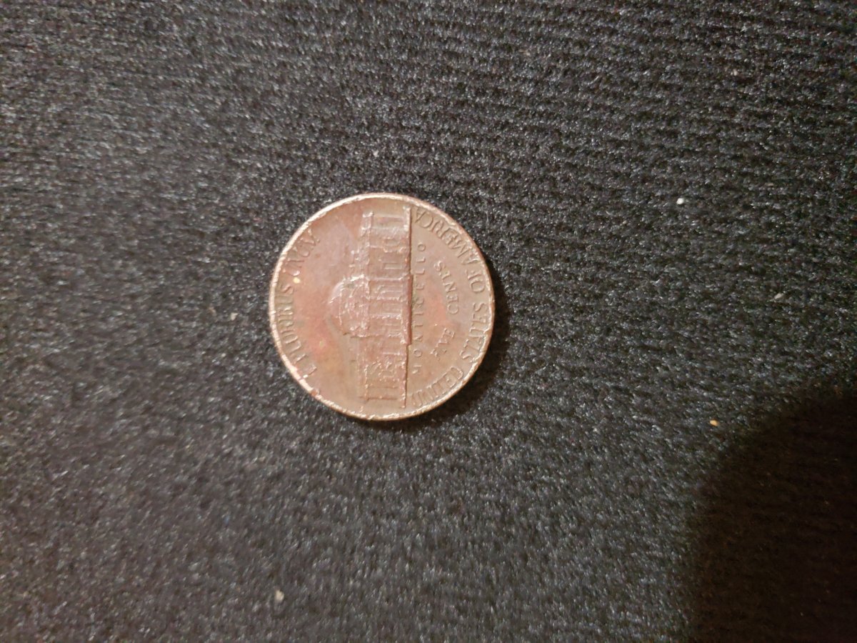 Almost-Red,-1983-D-Nickle?
