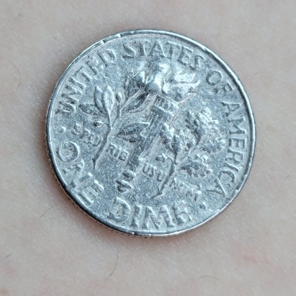 Is-This-2017-Coin-Defective-From-Mint-Or-Just-Damaged?