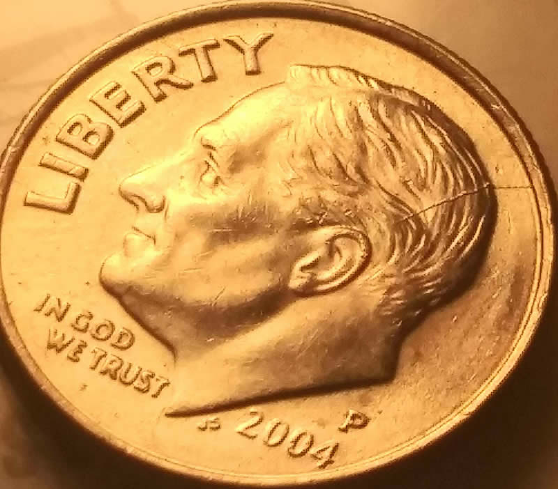 2004-P-Dime-With-Large-Raised-Die-Line-From-Rim-To-Back-Of-Ear