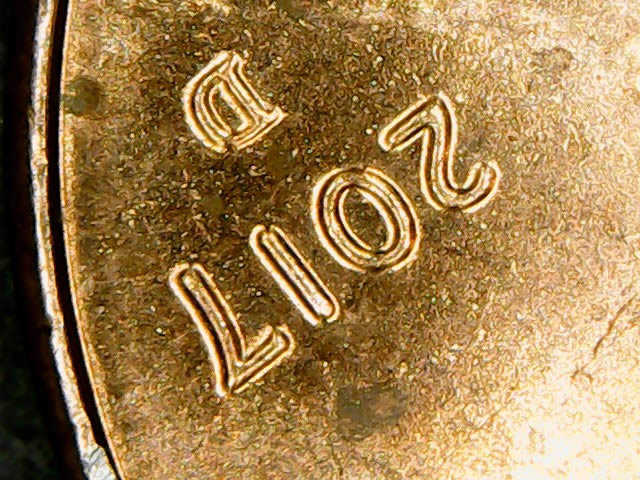 Please-Look-At-This-2017-D-Penny.-Is-This-Much-Doubling-Common-On-A-Coin?