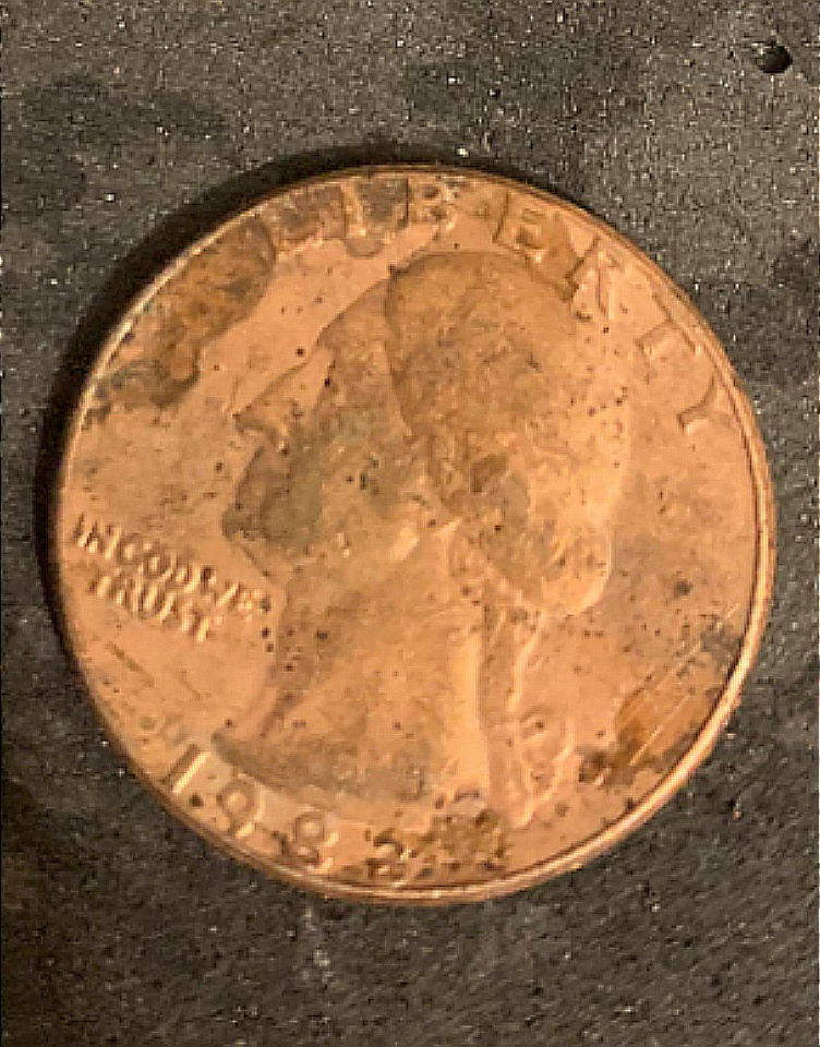 1982-D-Quarter-Error.-?-Clad-Layer-On-Both-Side-Missing.--?