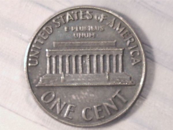 Capped-Die-Cent?