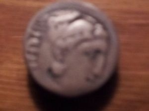 Help-Me-Identify-This-Coin