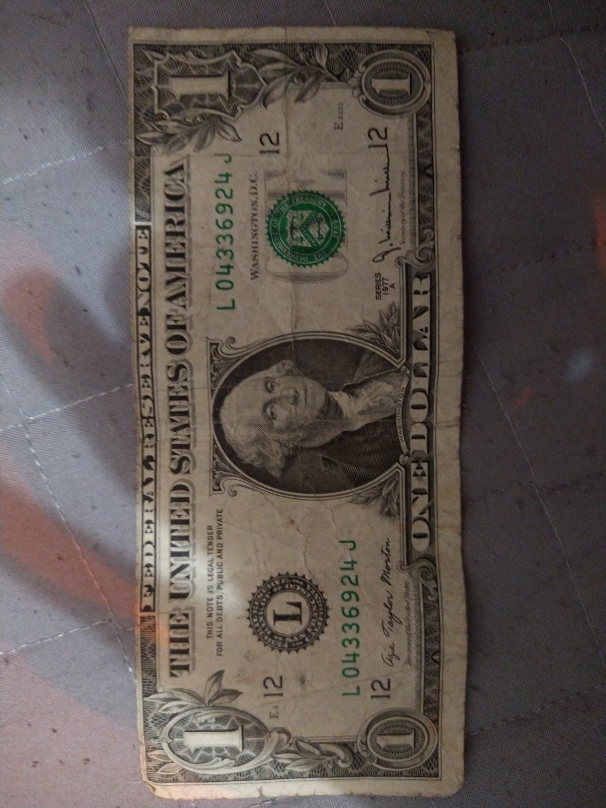 Help-Please!-1977A-Federal-Reserve-Note-$1-Misalignment