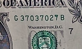 2013-$1-Bill-Serial-Number-Ink-Error