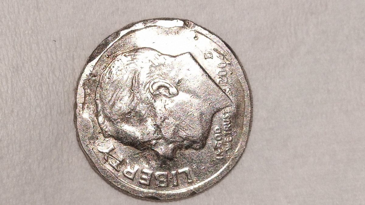 2004-D-Dime---Mint-Error-Or-Post-Mint-Error