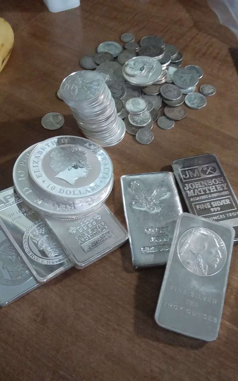 Sold-A-Gobb-90%-Of-My-Stack---So-Sad-Too-Bad-Silverbacks