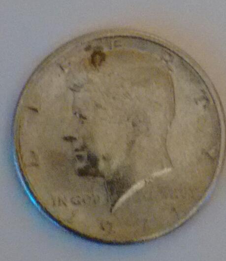 Two-1971-Kennedy-Half-Dollar-DDR
