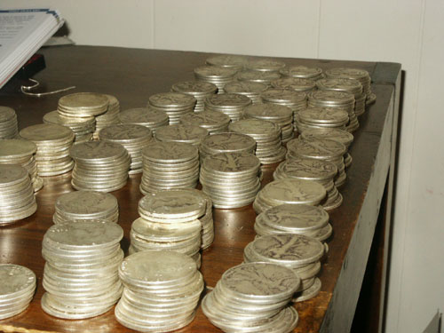 JFK-Half-Dollar-Roll-Hunters:-Silver,-Proofs-And-Other-Finds