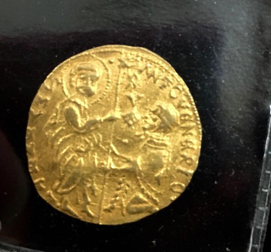 Help-Identifying-A-Gold-Ancient