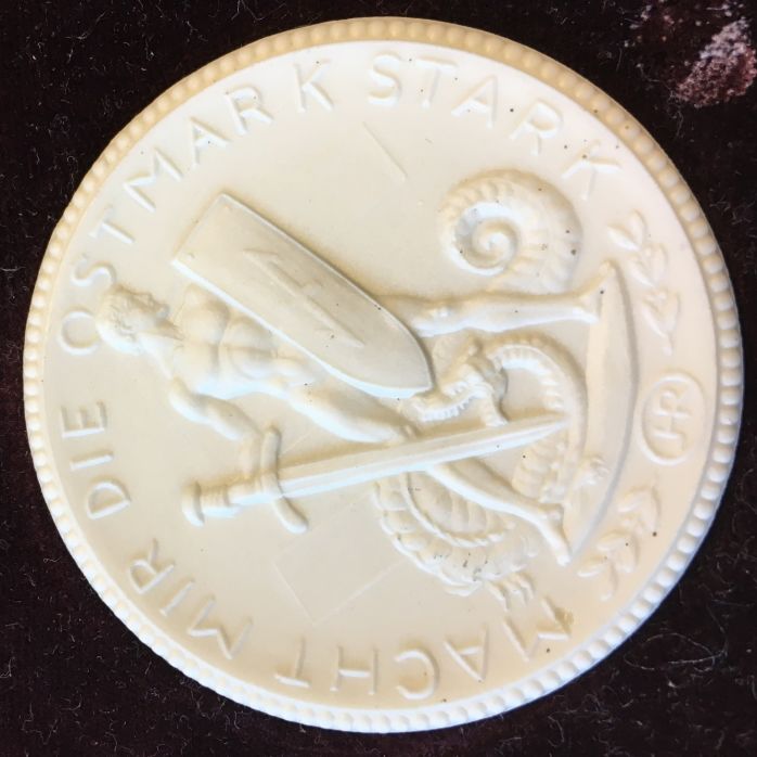 Anyone-Know-What-This-German-Medallion-Is?