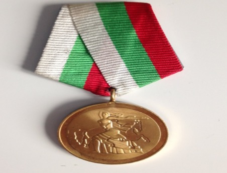 Unidentified-Russian-Medal
