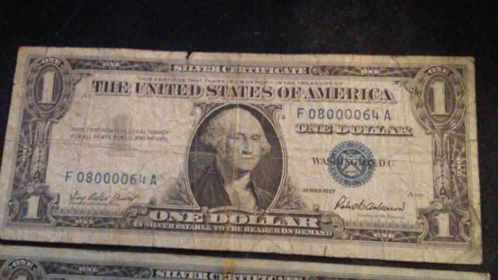 Are-My-Bills-Worth-More-Than-Face-Value?