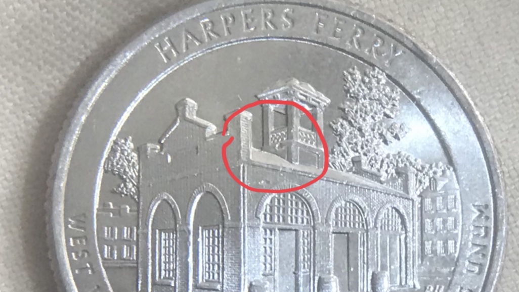 Weird-Gap-In-Railing-In-My-Quarter